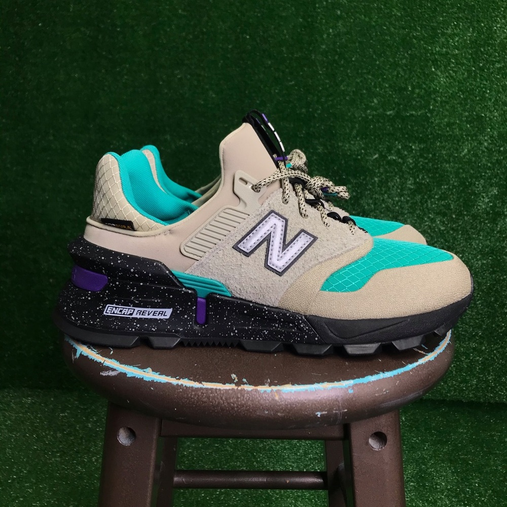 New Balance 997